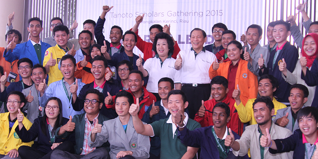 Record numbers attend annual Tanoto Scholars Gathering