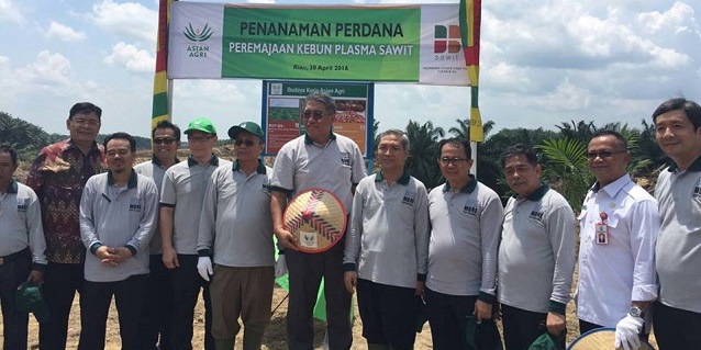 Asian Agri kicks off replanting programme with smallholders and stakeholders