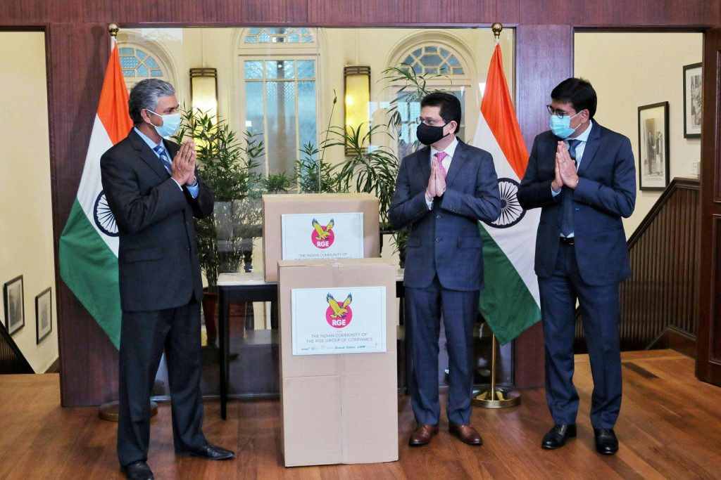 APRIL Group President Praveen Singhavi and PO&G President Ratnesh Bedi met Indian High Commissioner to Singapore His Excellency Mr P. Kumaran at a symbolic handover ceremony to hand over a donation of 76 ventilators to bolster India's life-saving medical infrastructure